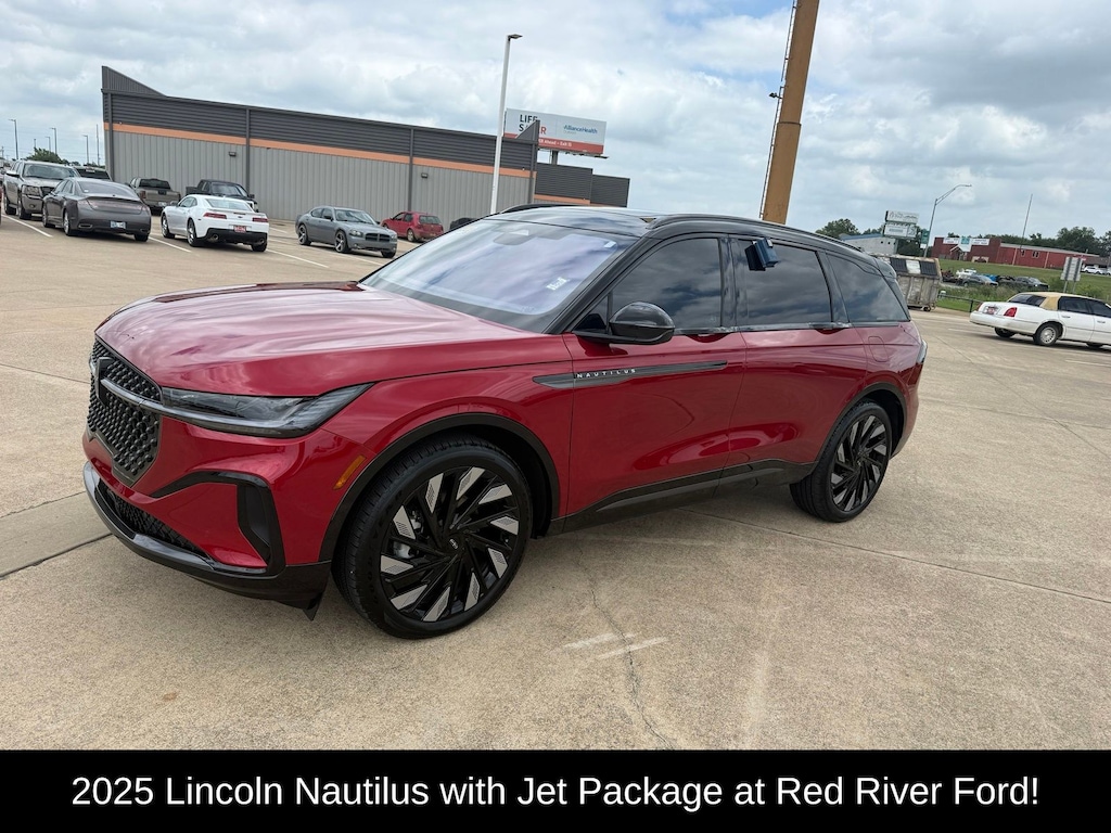 Used 2025 Lincoln Nautilus Reserve SUV