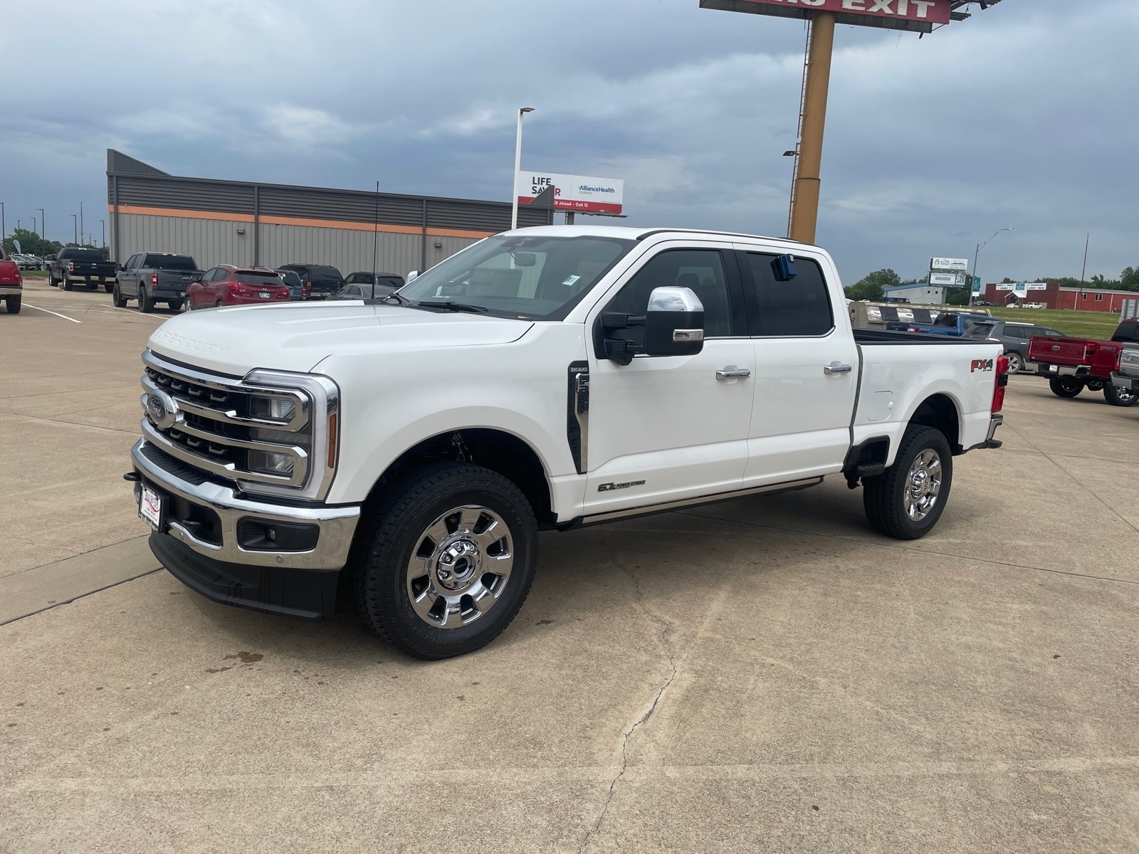 2025 Ford F-250 Super Duty King Ranch's photo