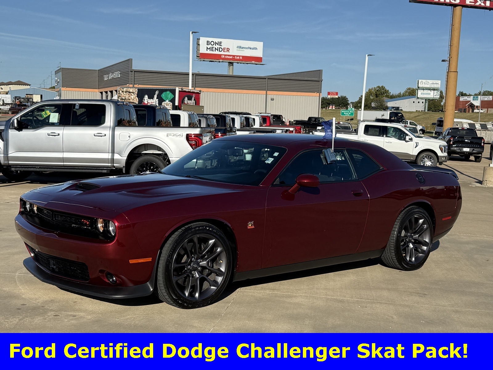 2023 Dodge Challenger R/T's photo