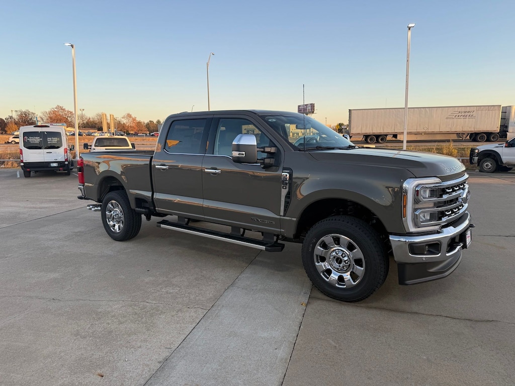 New 2026 Ford Super Duty F-350 Lariat TRUCK