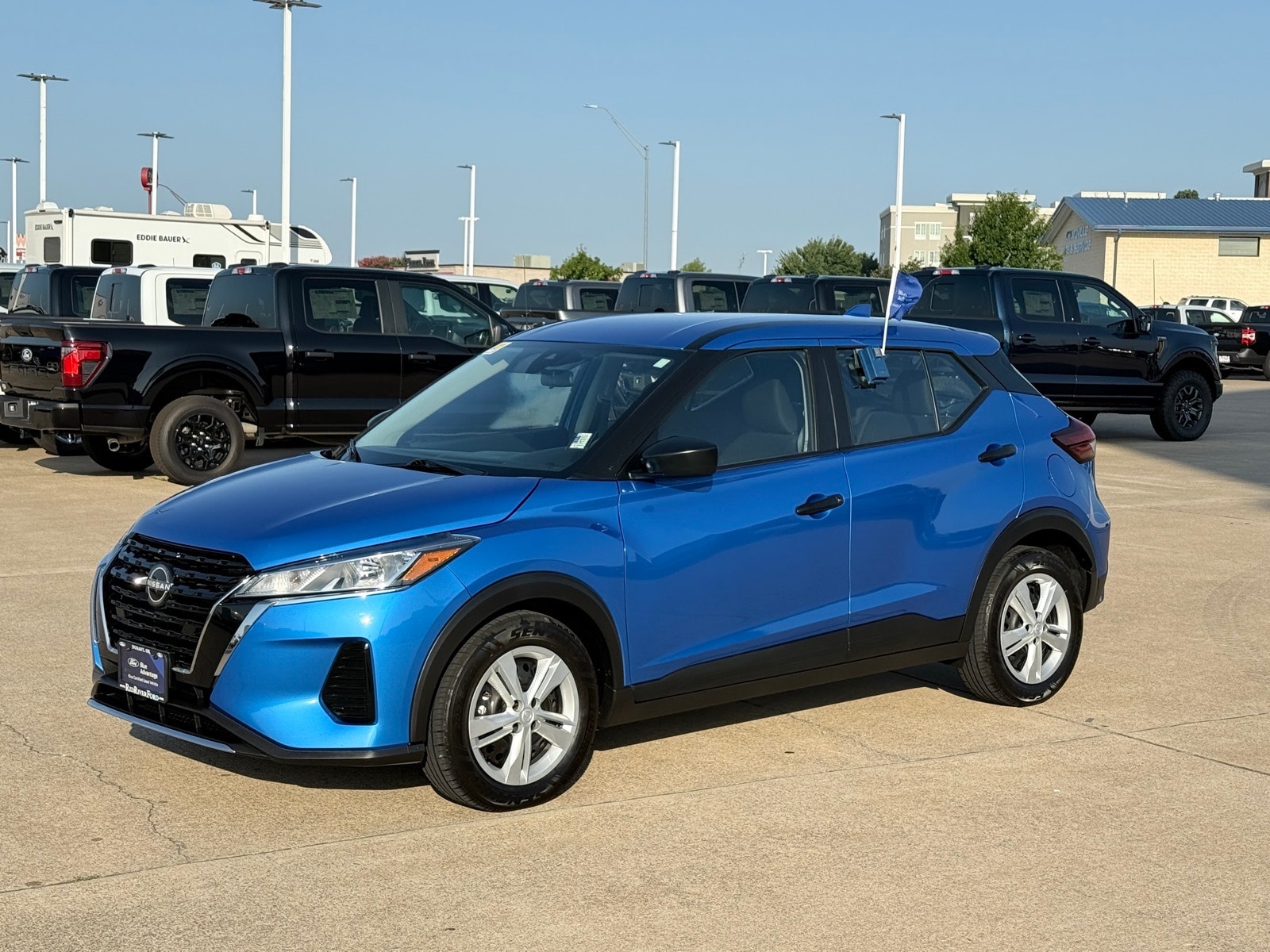2024 Nissan Kicks S