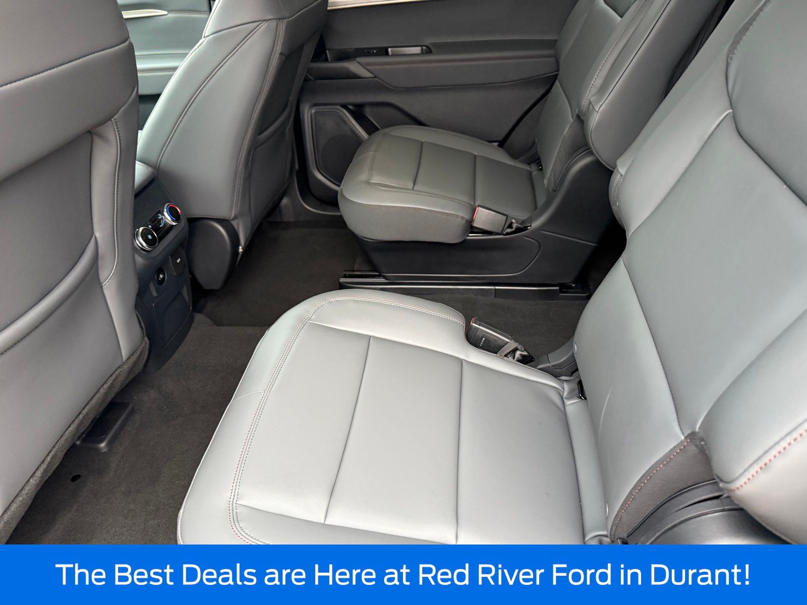 2026 Ford Explorer Active - Photo 16