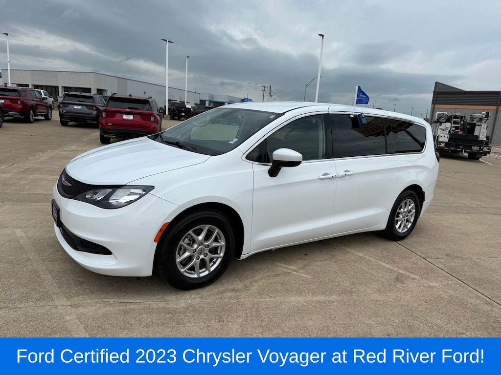 Certified 2023 Chrysler Voyager LX Minivan/Van