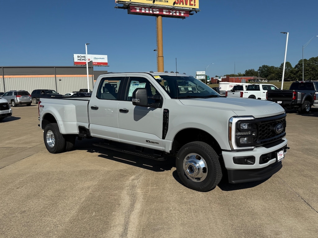 New 2026 Ford Super Duty F-350 XL TRUCK