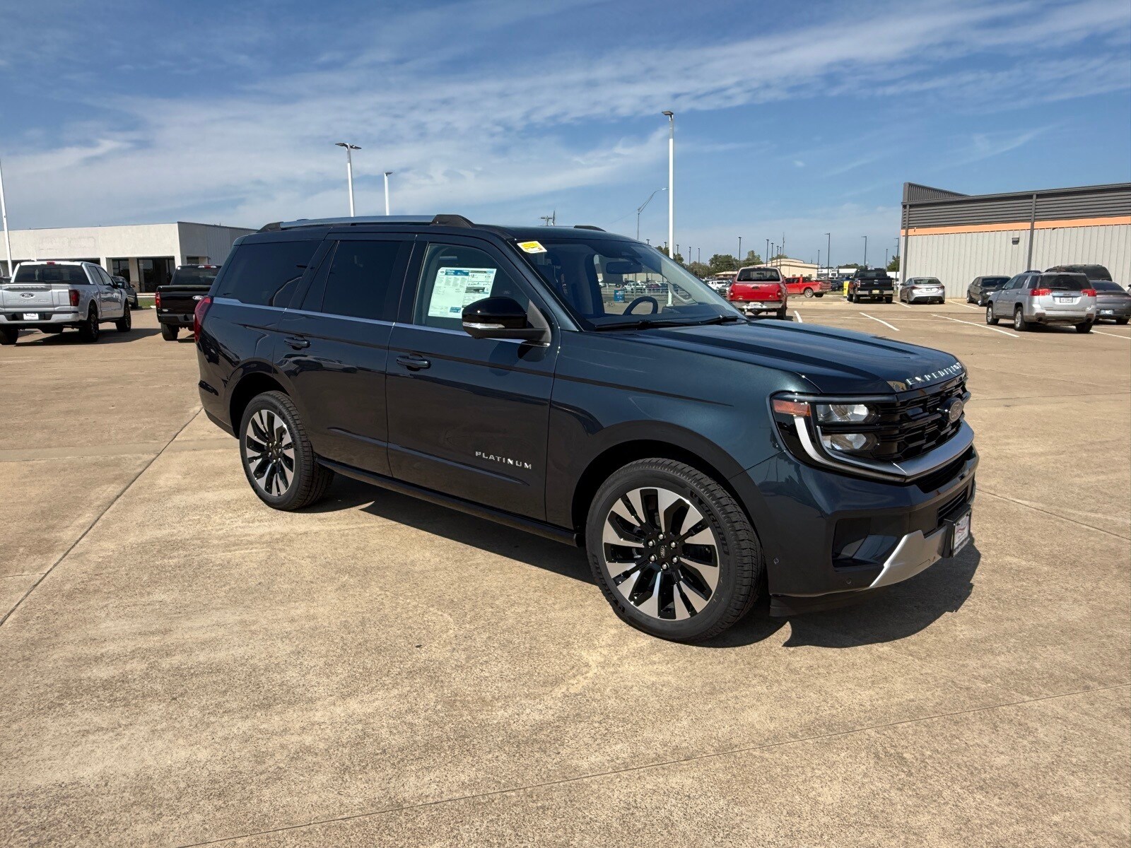 2025 Ford Expedition Platinum photo 2