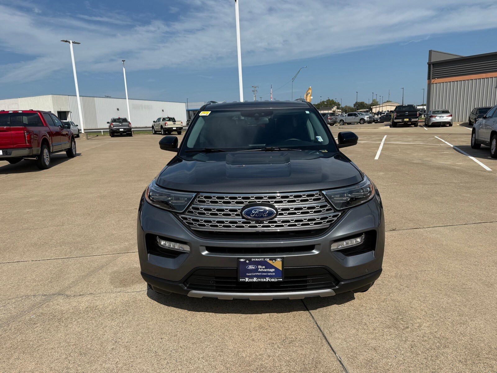 2024 Ford Explorer Limited photo 2