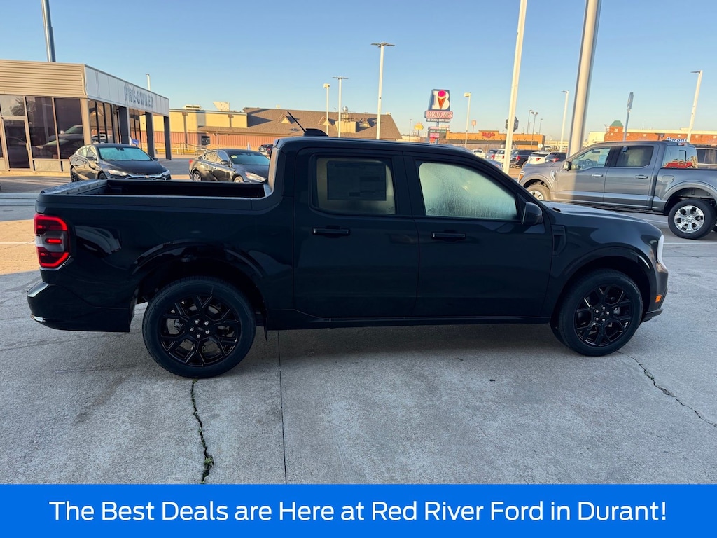 New 2026 Ford Maverick Lobo TRUCK