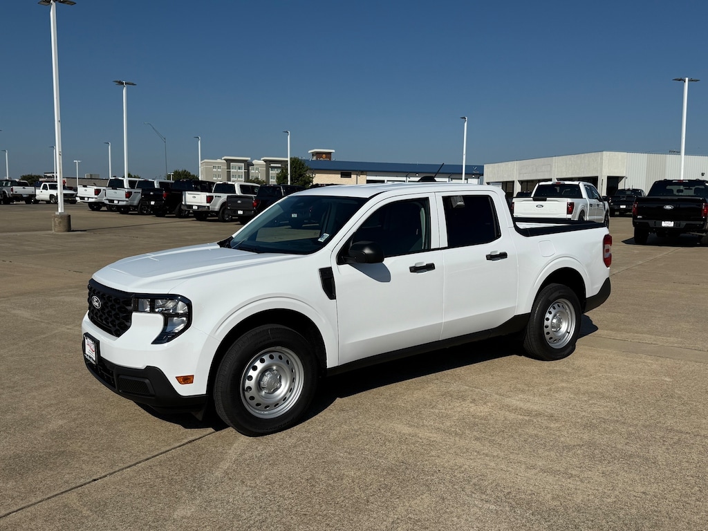 New 2025 Ford Maverick XL TRUCK