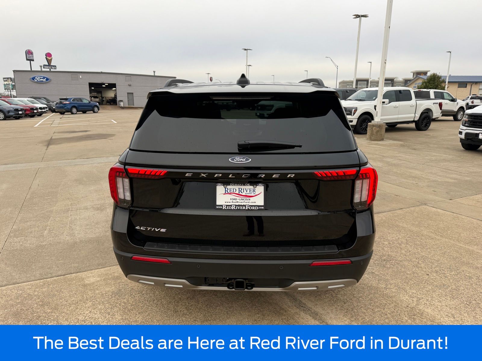 2026 Ford Explorer Active - Photo 6