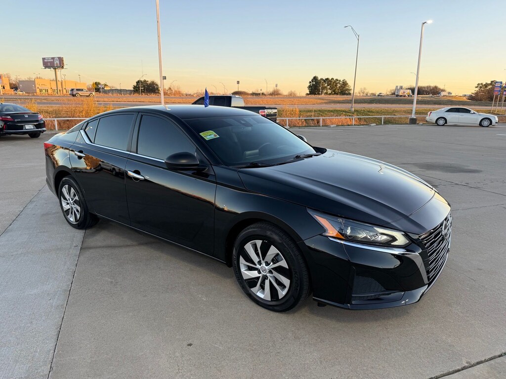 Certified 2025 Nissan Altima 2.5 S Sedan