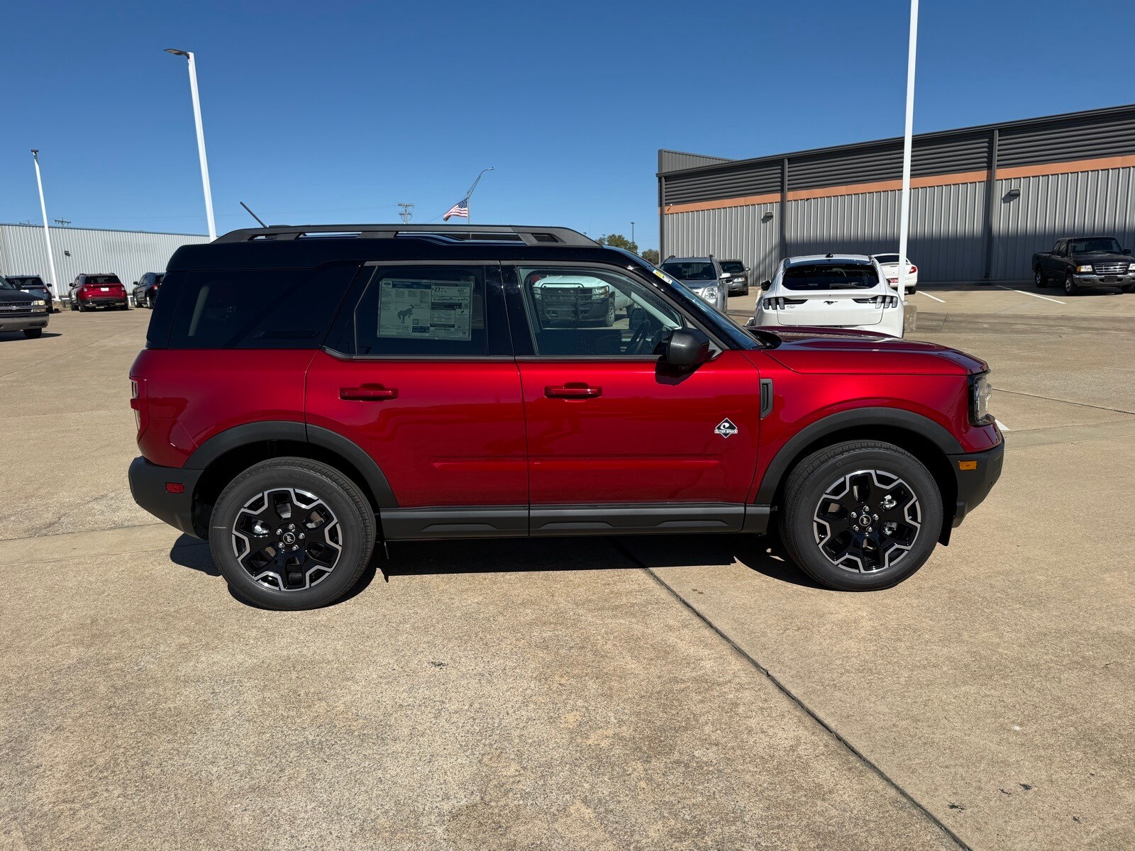 2025 Ford Bronco Sport Outer Banks photo 4