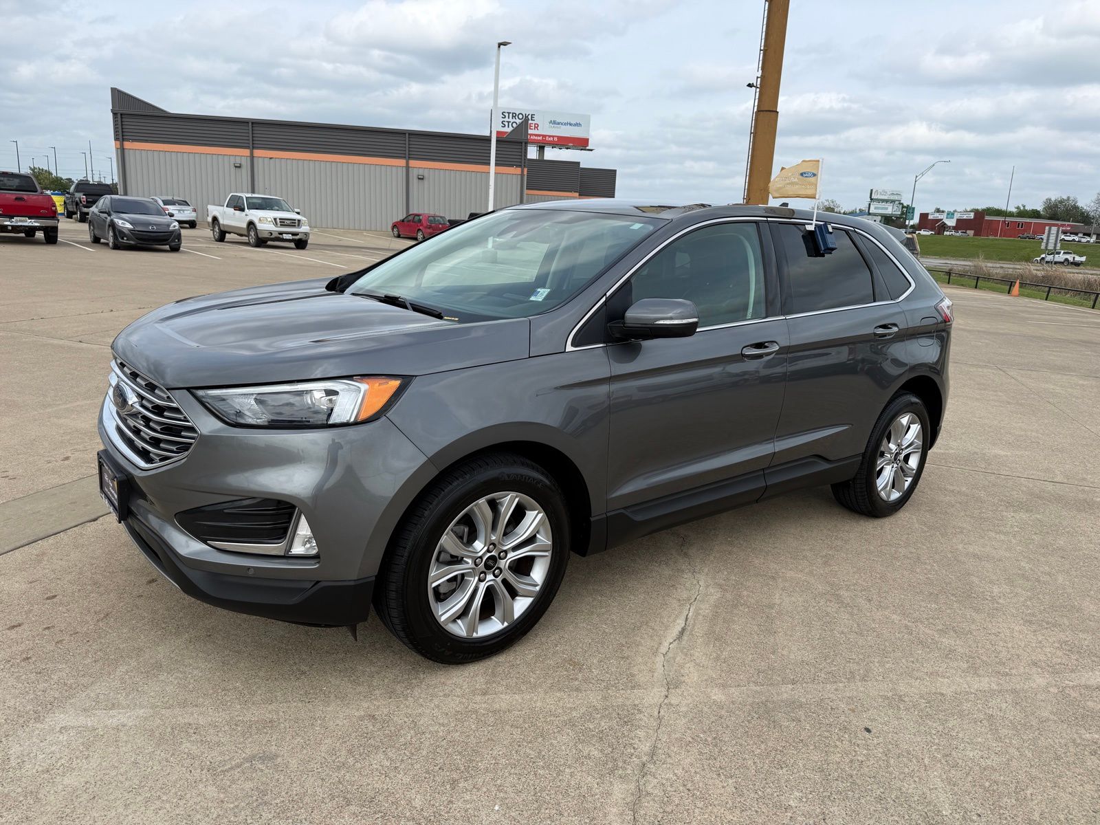 2024 Ford Edge Titanium