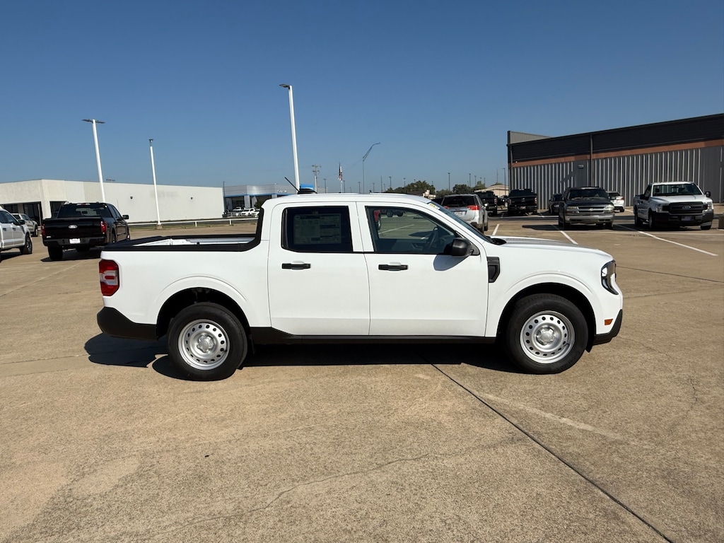 New 2025 Ford Maverick XL TRUCK