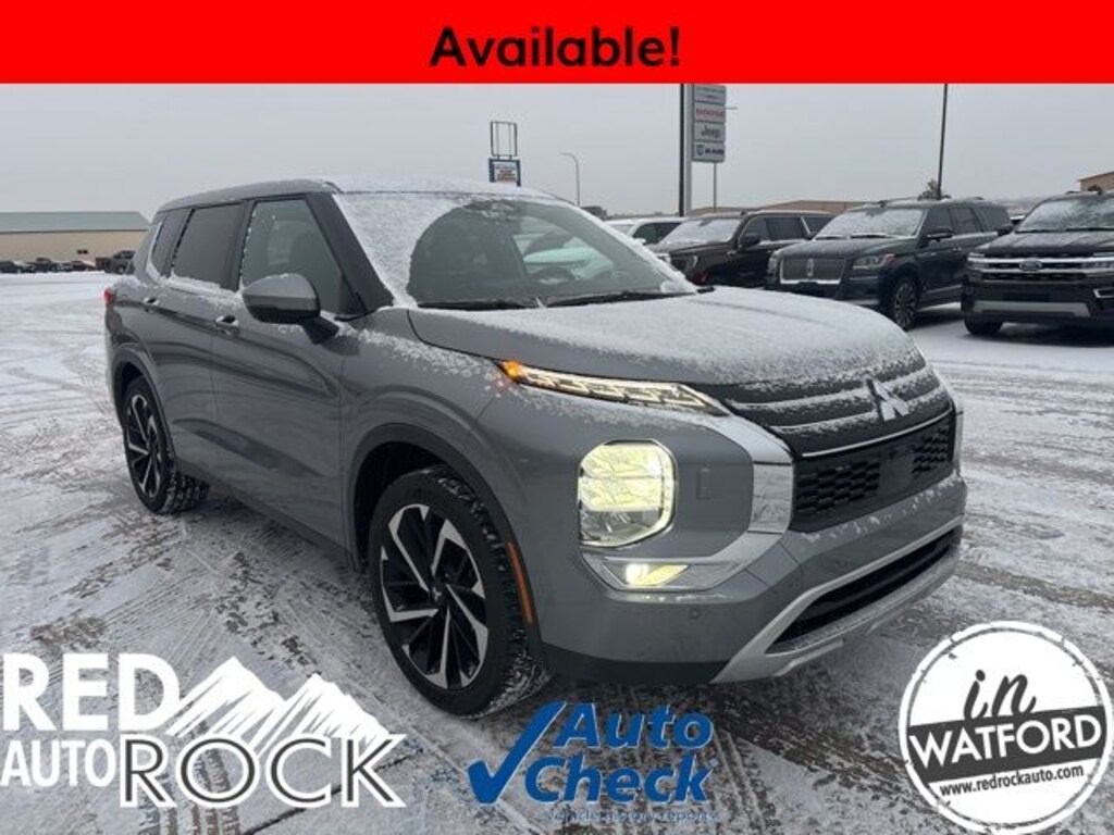 Used 2024 Mitsubishi Outlander SE SUV