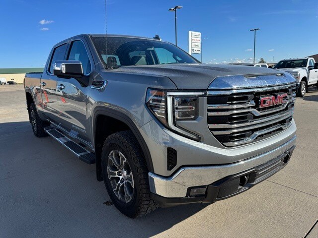 2023 Gmc Sierra 1500 SLT photo 2