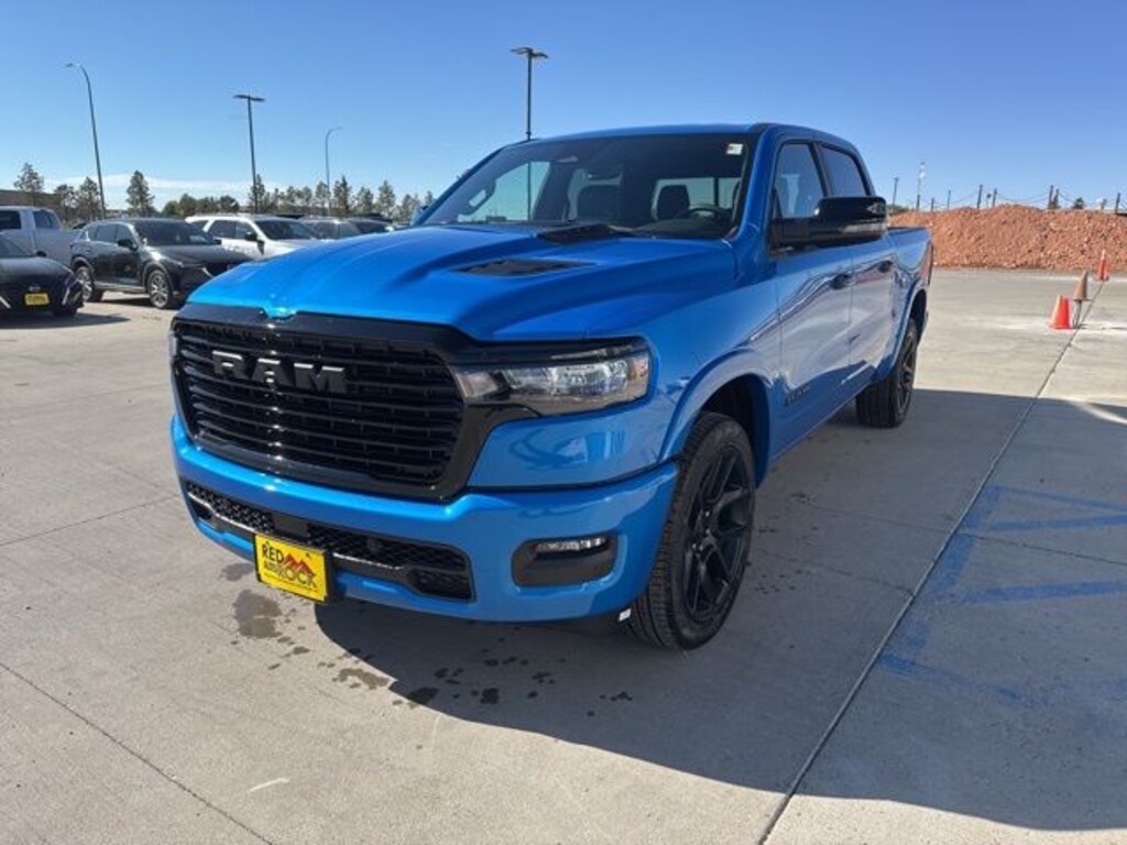New 2026 Ram 1500 LARAMIE CREW CAB 4X4 5'7 BOX Pickup