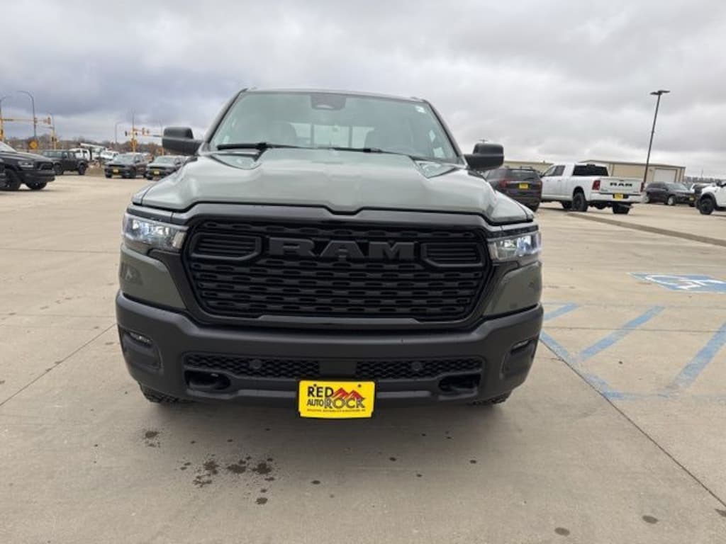 New 2026 Ram 1500 WARLOCK CREW CAB 4X4 5'7 BOX Pickup