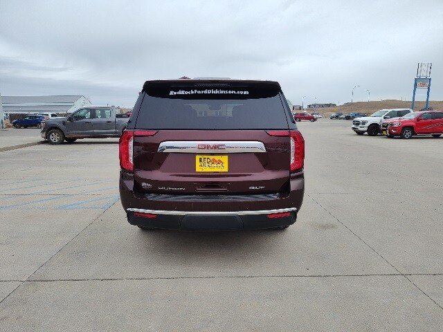 2023 Gmc Yukon XL SLT photo 3