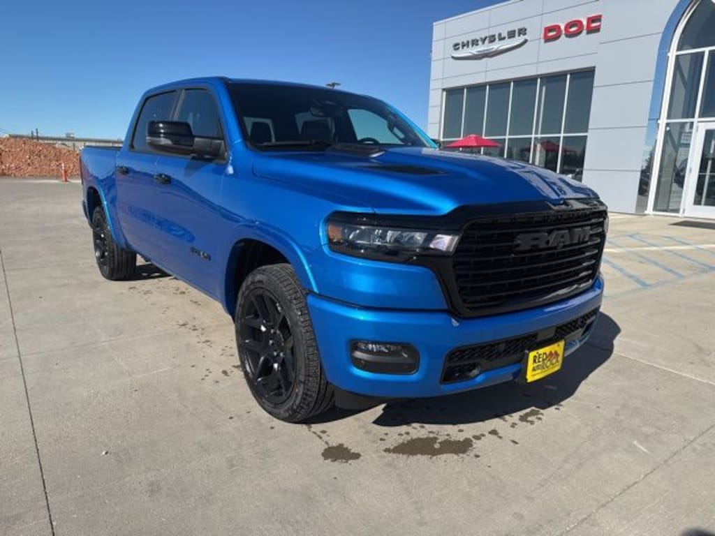 New 2026 Ram 1500 LARAMIE CREW CAB 4X4 5'7 BOX Pickup