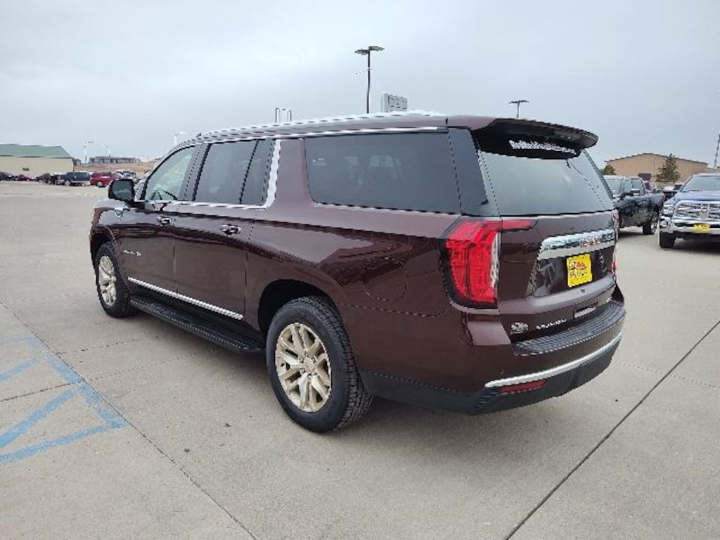 Used 2023 GMC Yukon XL SLT SUV