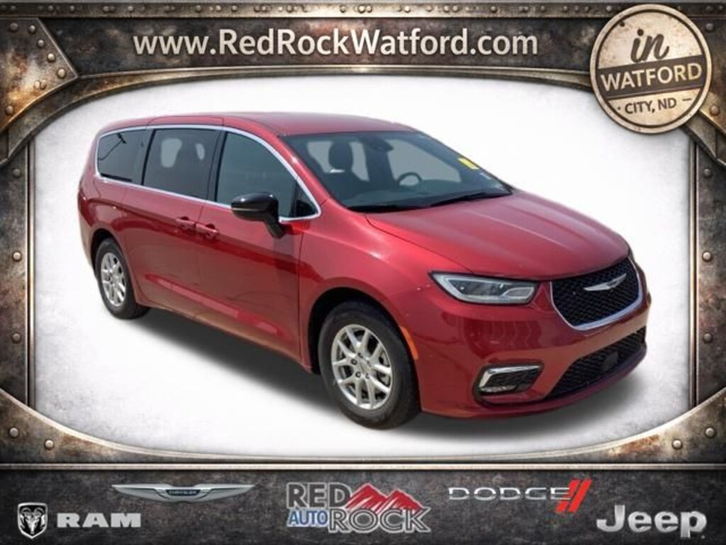 Used 2025 Chrysler Pacifica Select Minivan/Van
