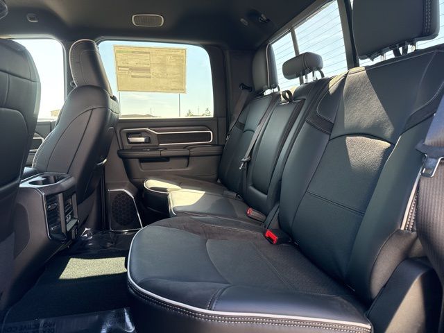 2026 RAM 2500 Laramie - Photo 17