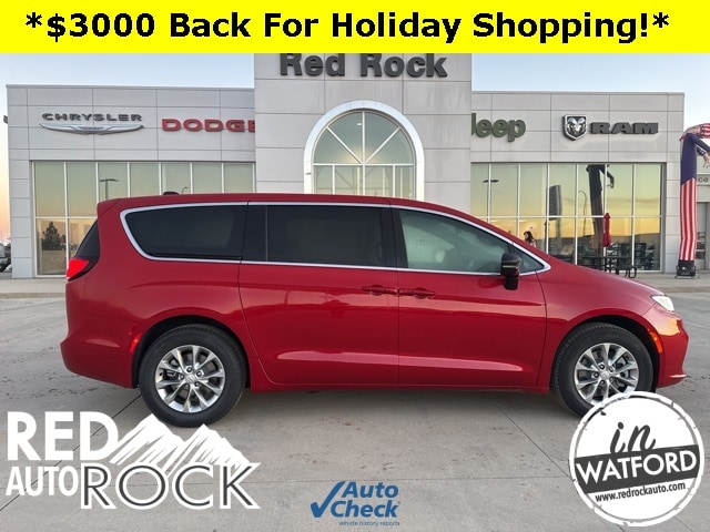 2026 Chrysler Pacifica Passenger Van 