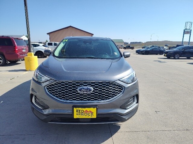 2024 Ford Edge SEL photo 2