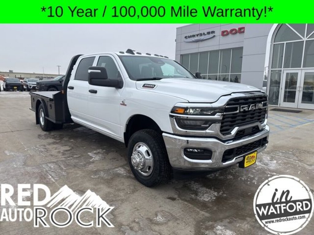 New 2026 Ram 3500 Chassis Cab TRADESMAN CREW 4X4 60' CA Pickup