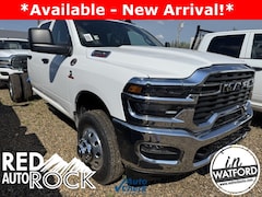 2025 Ram 3500 Chassis Cab 3500 TRADESMAN CREW CAB CHASSIS 4X4 60' CA Pickup