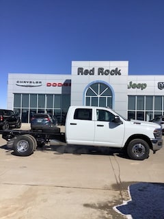 2026 Ram 3500 Chassis Cab TRADESMAN CREW   4X4 60' CA Pickup