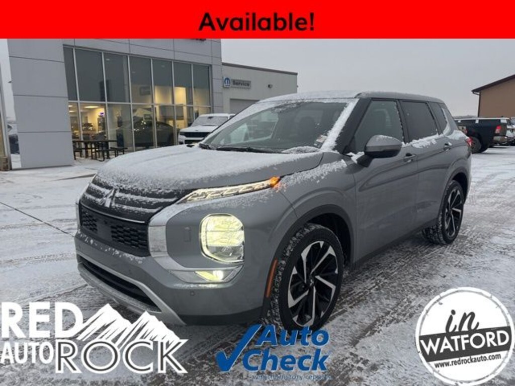 Used 2024 Mitsubishi Outlander SE SUV