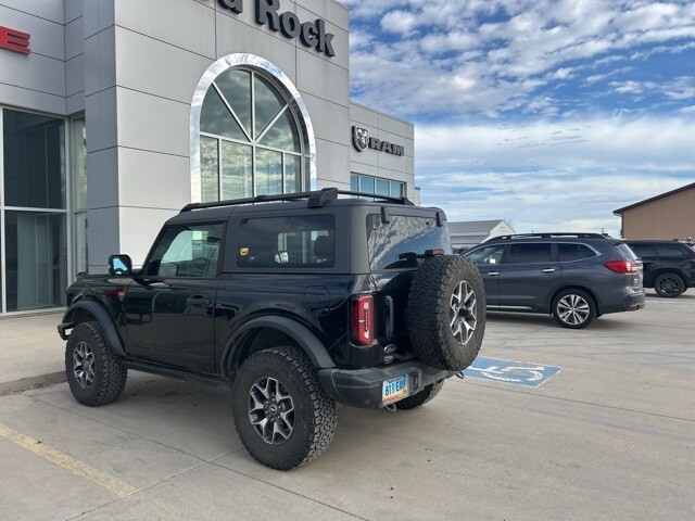 2024 Ford Bronco Badlands photo 3
