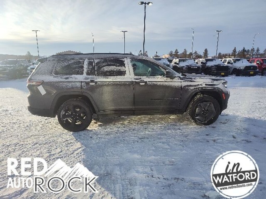 New 2025 Jeep Grand Cherokee L ALTITUDE X 4X4 Sport Utility