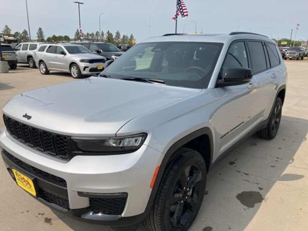 New 2025 Jeep Grand Cherokee L LIMITED 4X4 Sport Utility