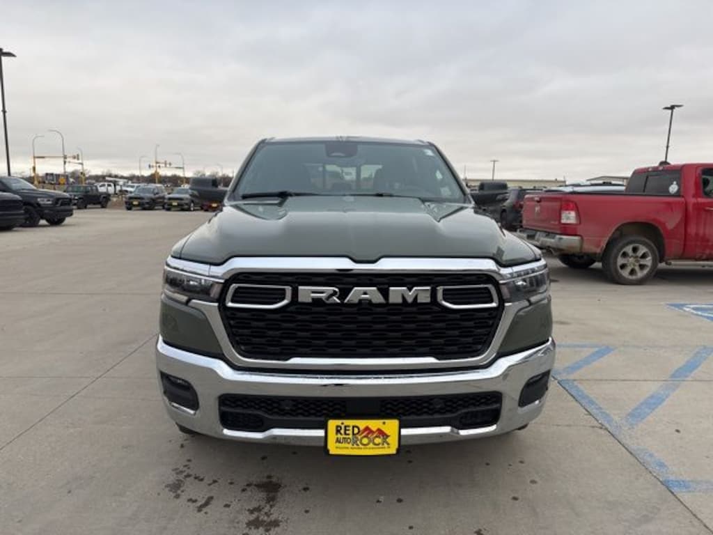 New 2026 Ram 1500 BIG HORN CREW CAB 4X4 5'7 BOX Pickup