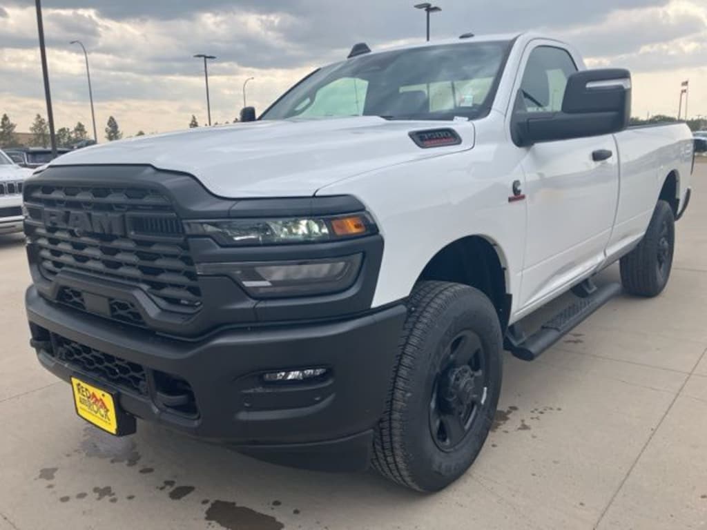 New 2025 Ram 3500 TRADESMAN REGULAR CAB 4X4 8' BOX Pickup