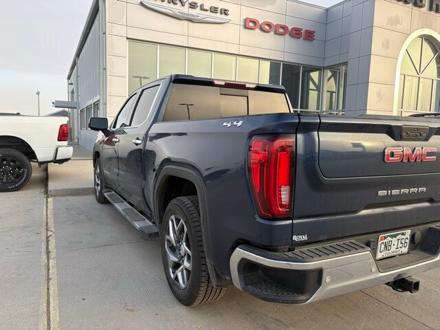 2019 Gmc Sierra 1500 SLT photo 2