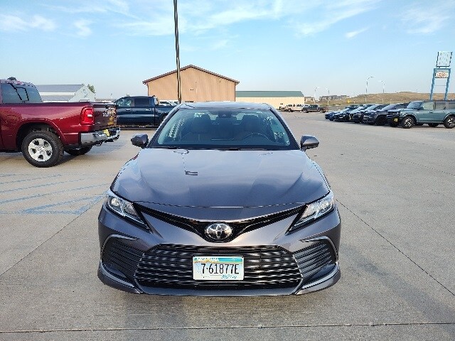 2024 Toyota Camry LE photo 2