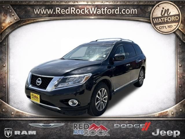 2016 Nissan Pathfinder SL 4WD's photo