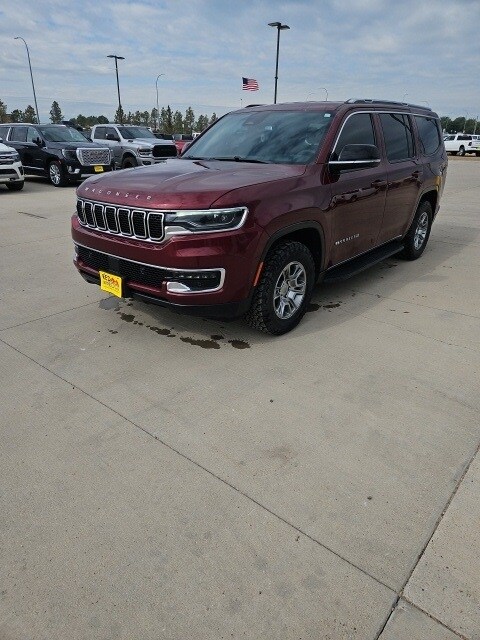 2023 Jeep Wagoneer Base photo 3