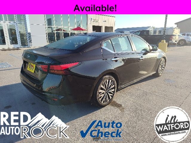 Used 2023 Nissan Altima SV with VIN 1N4BL4DV5PN349168 for sale in Watford City, ND