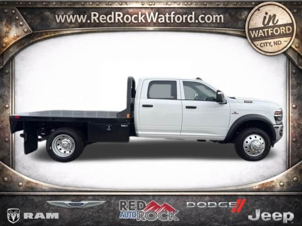 New 2026 Ram 4500 Chassis Cab TRADESMAN CREW 4X4 60' CA Pickup