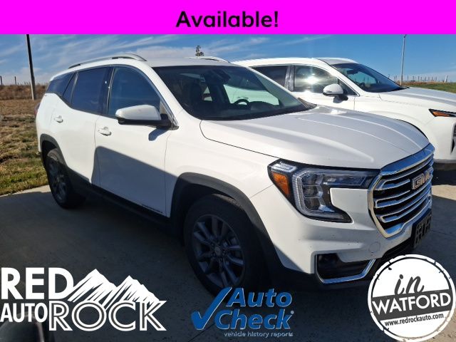 2024 GMC Terrain SLT's photo