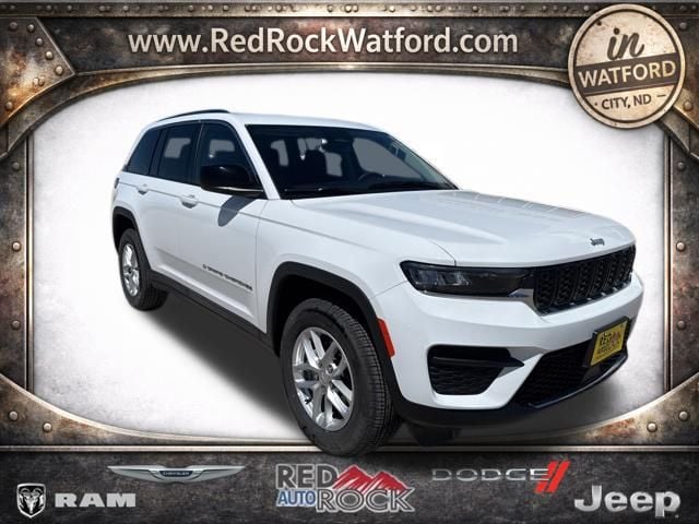 2023 Jeep Grand Cherokee Laredo 4x4's photo