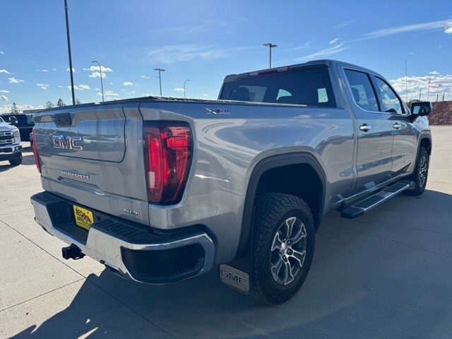 2023 Gmc Sierra 1500 SLT photo 3