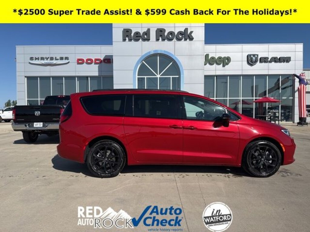 New 2026 Chrysler Pacifica LIMITED AWD Passenger Van