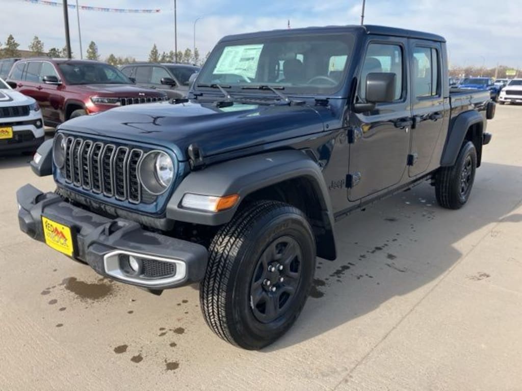 New 2025 Jeep Gladiator SPORT 4X4 Pickup