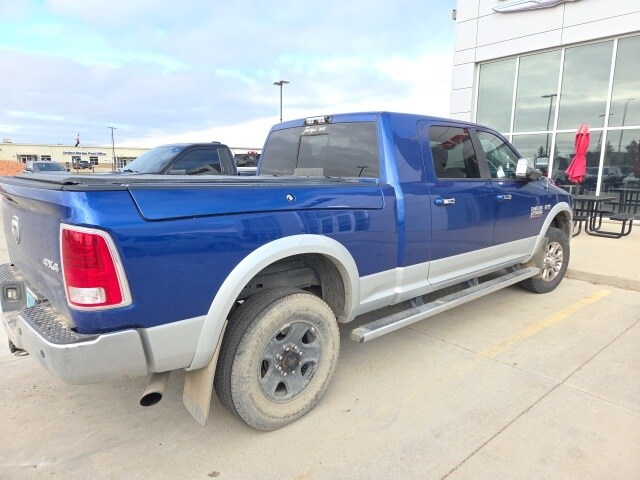 2015 Ram 2500 Laramie photo 4