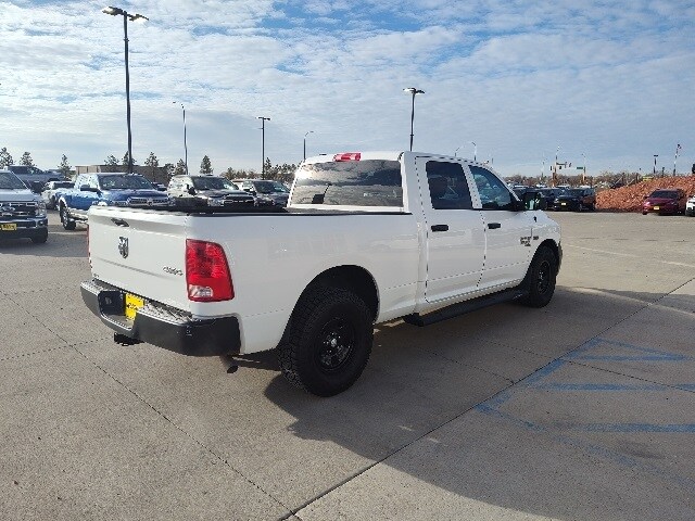 2022 Ram 1500 Classic Tradesman photo 3